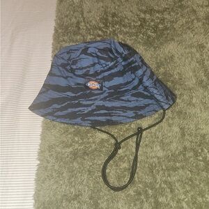 Dickies bucket hat